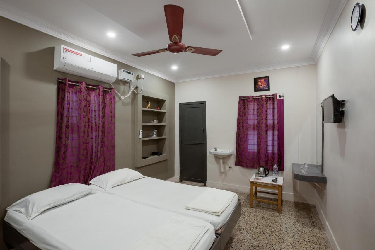 Hotel Akmg Dindigul Exterior photo