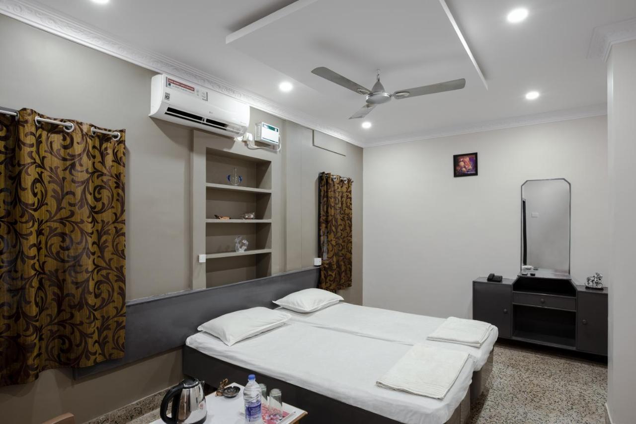 Hotel Akmg Dindigul Exterior photo